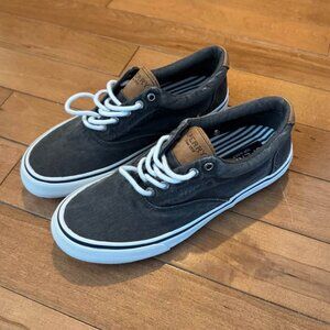 Men's Sperry Top-Sider Shoes - Size US 9 (brand new)